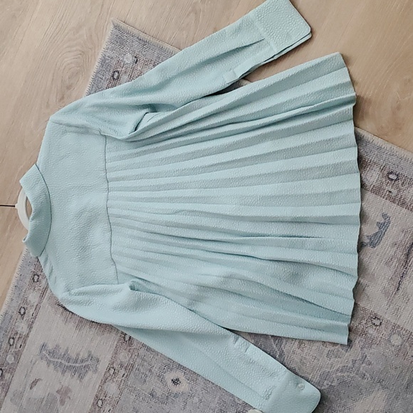 Tuckernuck Pleated Top Adele Sea Glass Blue Button Down Shirt SzXS - Picture 9 of 9